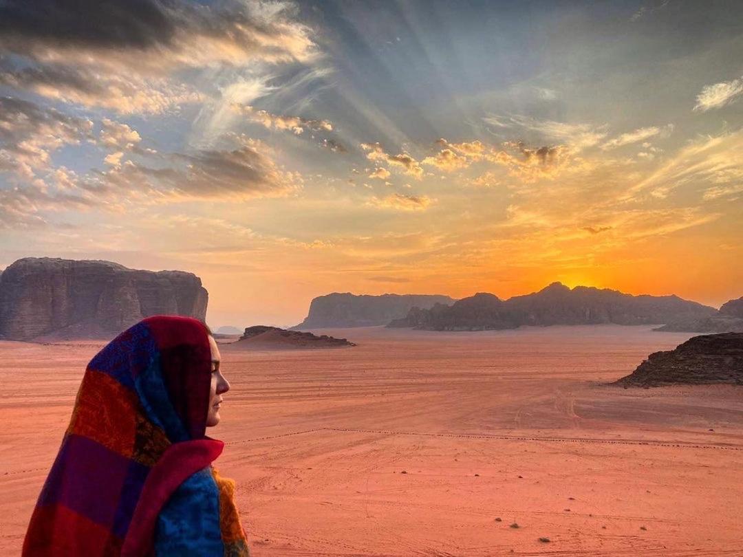 Quite Bedouin Life Hotell Wadi Rum Exteriör bild