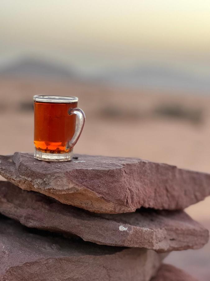 Quite Bedouin Life Hotell Wadi Rum Exteriör bild