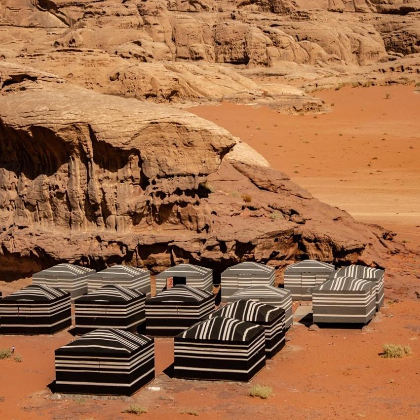 Quite Bedouin Life Hotell Wadi Rum Exteriör bild
